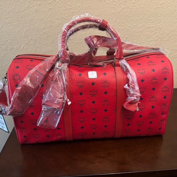 Mcm Duffle - Picture 3 of 7